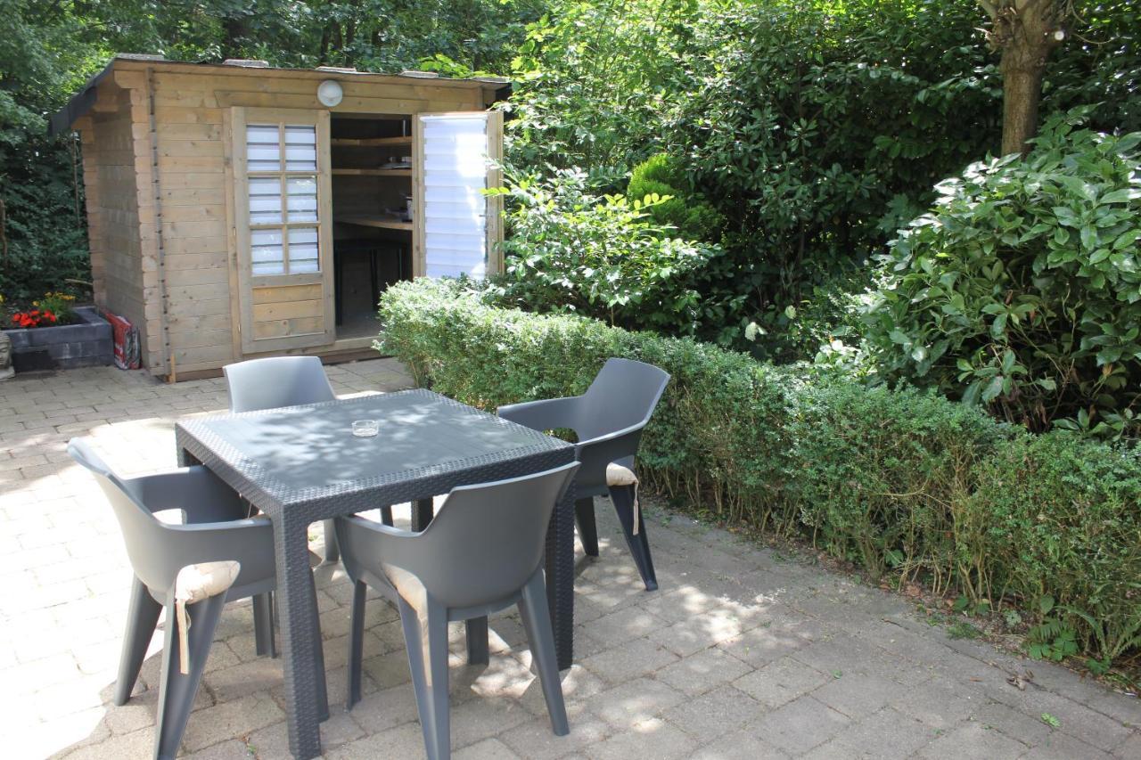 Sfeervolle Chalet Met Terras, H14 De Veldkamp, Epe, Voor 4 Personen Villa Eksteriør billede